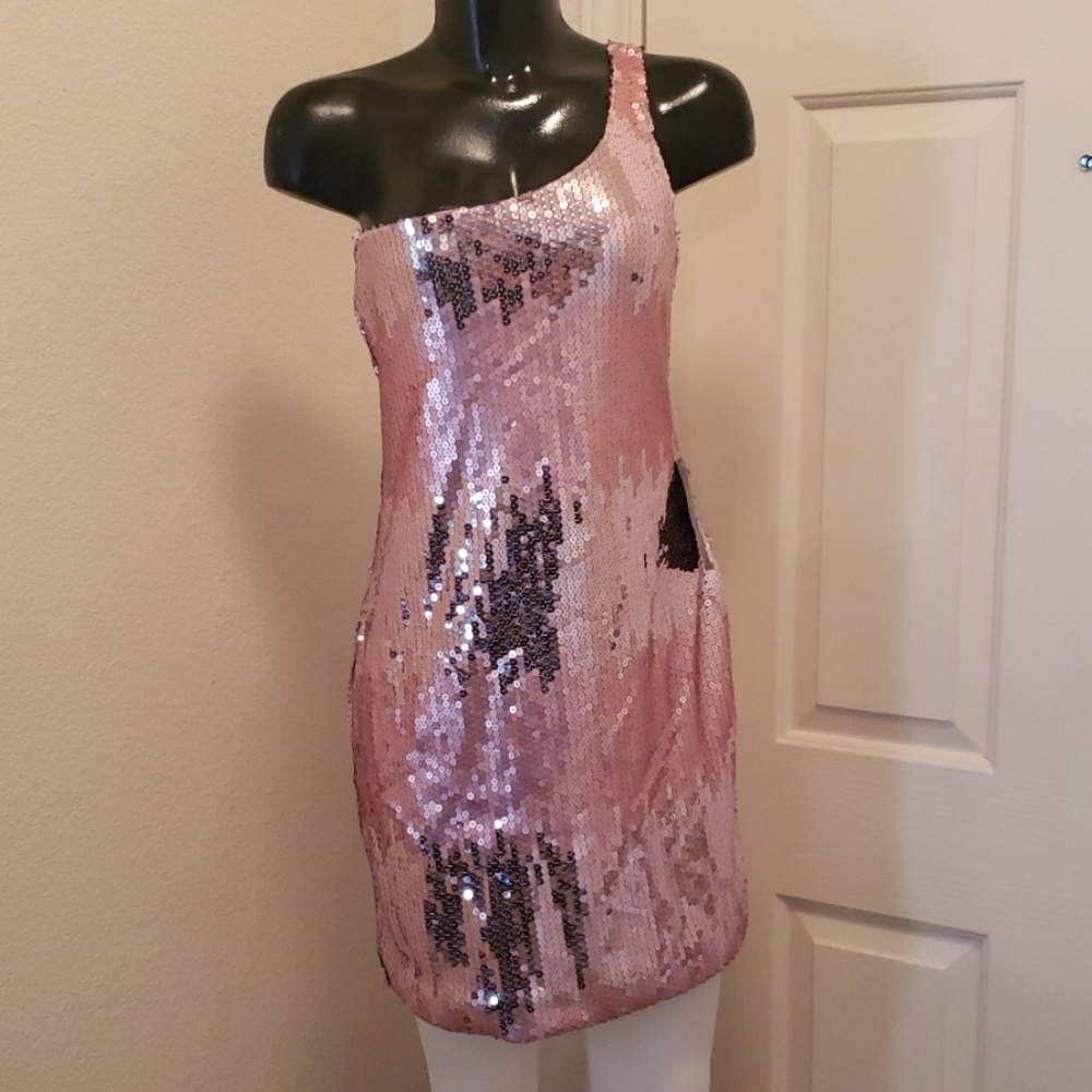 Profile Sequin Mini One Shoulder Dress